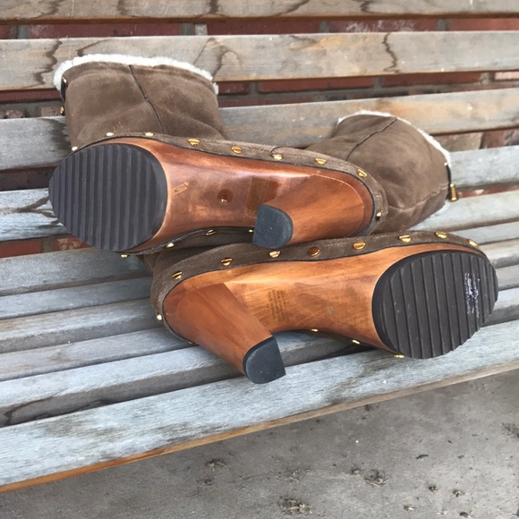 Tory Burch shearling lined clog boots - Picture 3 of 5